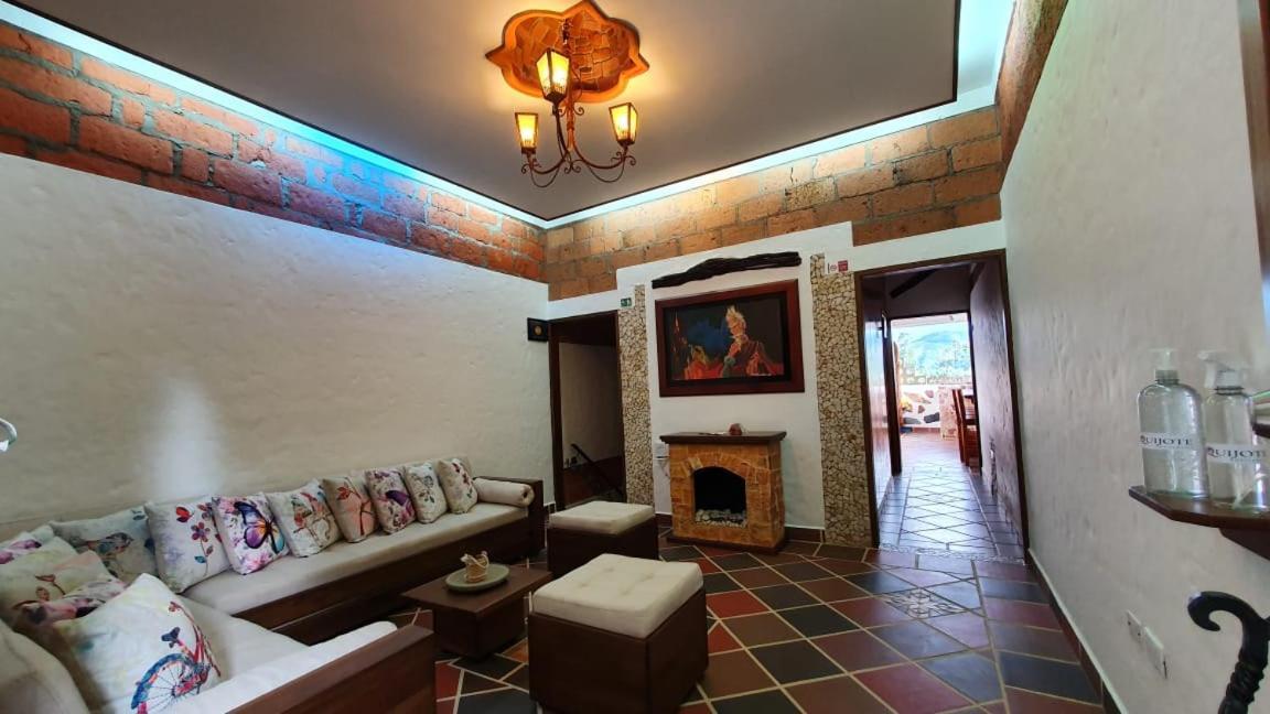El Quijote Apartahotel Херіко Екстер'єр фото